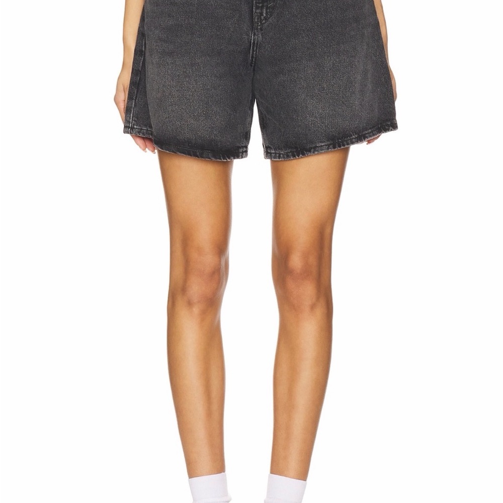 Levi’s High Baggy Shorts in Where’s My Phone